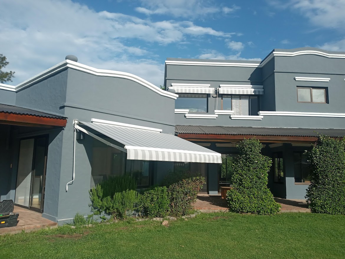 Toldo de Brazos Invisibles